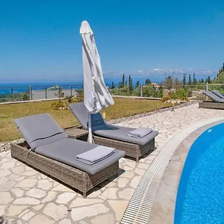 Mit Pool Fuer 4 Personen Und 2 Casa vacanze *
