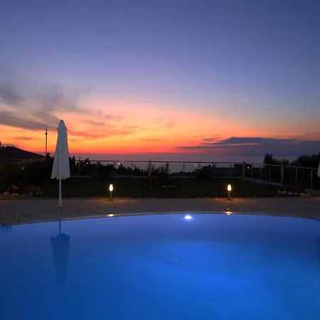 Casa vacanze Mit Pool Fuer 4 Personen Und 2
